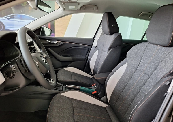 Skoda Scala cena 121350 przebieg: 1, rok produkcji 2024 z Wrocław małe 92